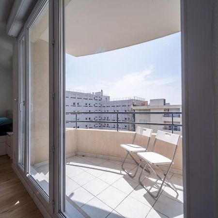 Appartement Tout Equipe Climatise Terrasse Hopital De La Timone Marseille Bagian luar foto