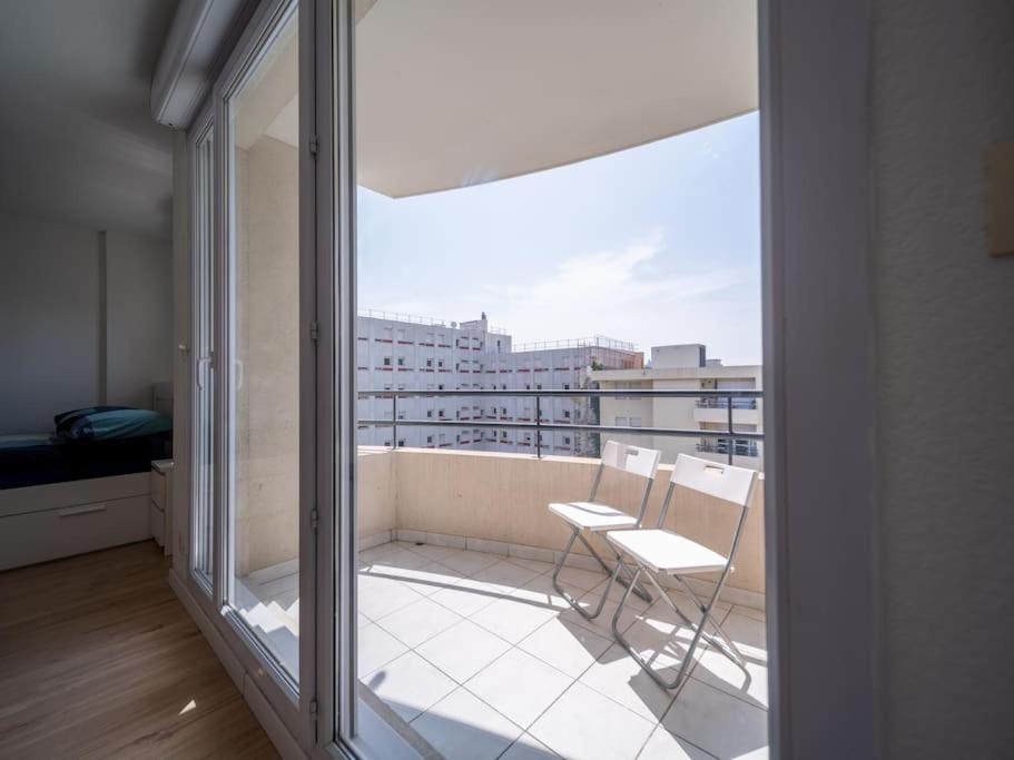 Appartement Tout Equipe Climatise Terrasse Hopital De La Timone Marseille Bagian luar foto