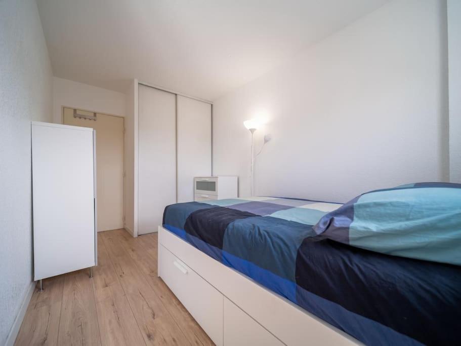 Appartement Tout Equipe Climatise Terrasse Hopital De La Timone Marseille Bagian luar foto